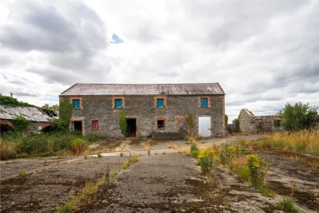 Photo of Marsh Farm Yard, Dublin Road, Mooretown, Dromiskin, Dundalk