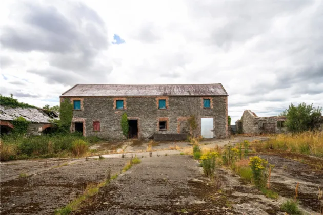 Photo of Marsh Farm Yard, Dublin Road, Mooretown, Dromiskin, Dundalk