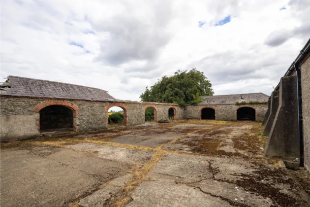 Photo of Marsh Farm Yard, Dublin Road, Mooretown, Dromiskin, Dundalk