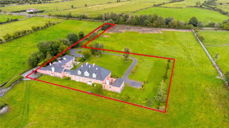 Photo of Carrowkeel House, Clogher, Ballintubber, Co Mayo, F12AT20