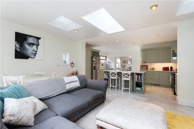 Photo of 3 Kerrymount Rise, Foxrock, Dublin 18, D18 X8CO