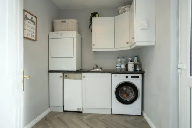 Photo of 32 The Crescent, Lakepoint, Mullingar, Co. Westmeath, N91 D5R3