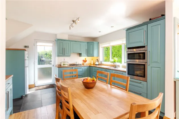 Photo of 46 Ailesbury Grove, Dundrum, Dublin 16, D16 HP40