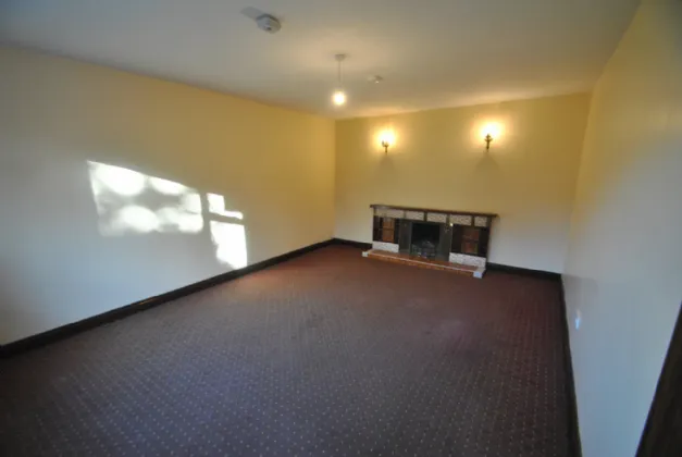 Photo of Montevideo Rd, Roscrea, Co Tipperary, E53 PW67