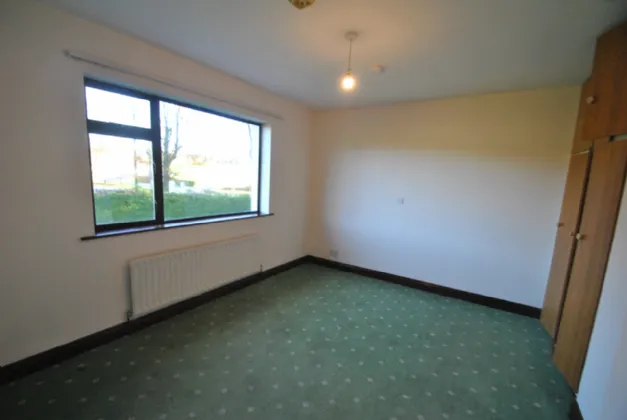 Photo of Montevideo Rd, Roscrea, Co Tipperary, E53 PW67