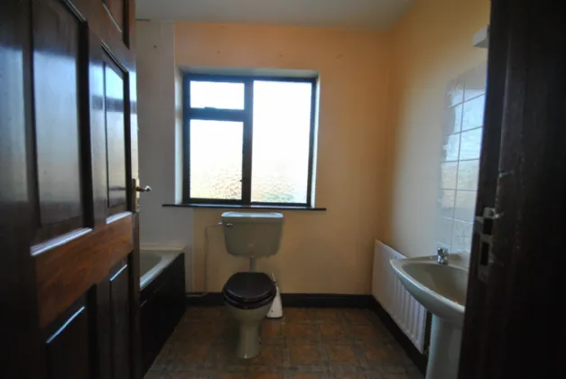 Photo of Montevideo Rd, Roscrea, Co Tipperary, E53 PW67