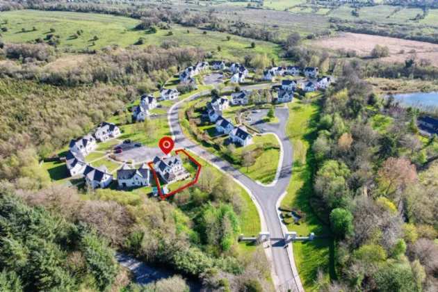 Photo of 8 Errew Drive, Lough Rinn, Mohill, Co. Leitrim, N41 VX88