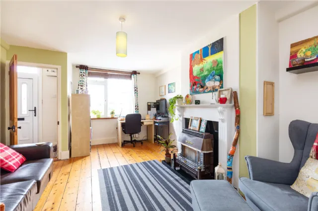 Photo of 114 Walsh Road, Drumcondra, Dublin 9, D09 X6E4