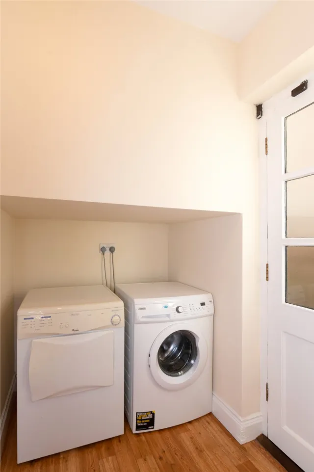 Photo of 1 East Avenue, Park Gate, Frankfield, Cork, T12 VYD0