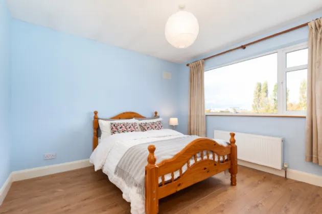 Photo of 28 Cabinteely Crescent, Cabinteely, Dublin 18, D18YH24