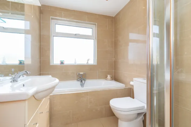 Photo of 28 Cabinteely Crescent, Cabinteely, Dublin 18, D18YH24