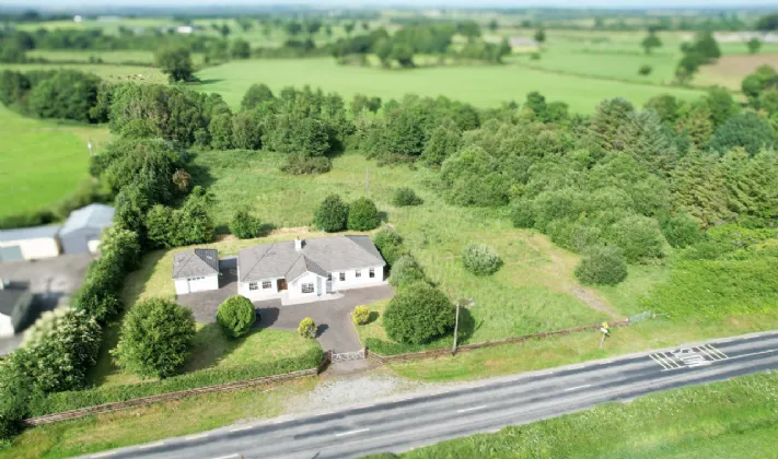 Photo of Chickamauga,, Tinnahinch, Rosenallis, Co. Laois, R32T622