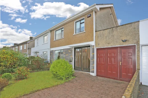 Photo of 18 Owenmore Drive, Raheen, Limerick, V94 HXP4