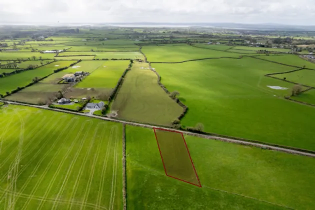 Photo of Site B, Rathlaheen South, Newmarket on Fergus, Co Clare, CE15892F