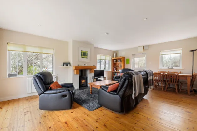 Photo of 33 Brittas Bay Park, Brittas Bay, County Wicklow, A67 D409