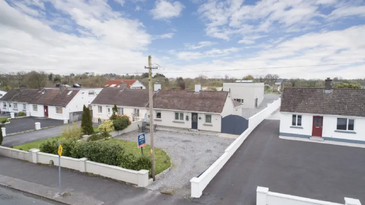 Photo of 16 New Ballinderry, Mullingar, Co. Westmeath, N91 K7W1