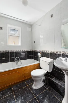 Photo of 6 The Village, Porterstown, Clonsilla, Dublin 15, D15 FXT3