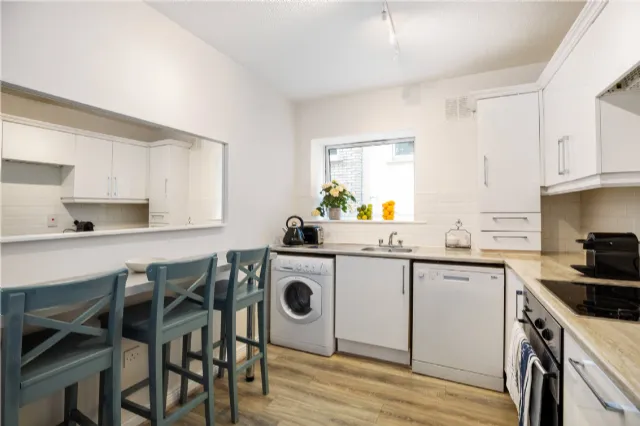 Photo of 411 Galloping Green, Blackrock, Co Dublin