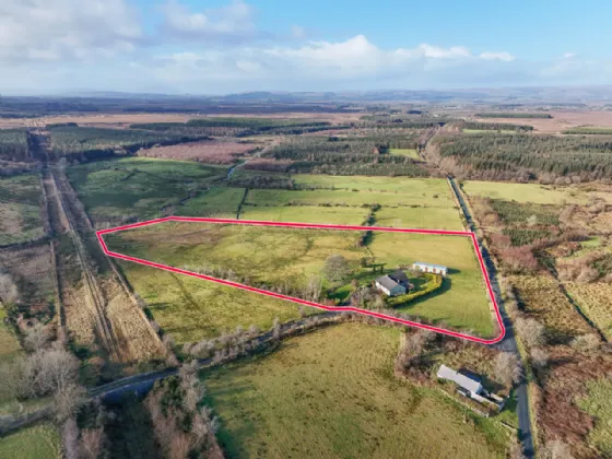 Photo of The Three Jays, Sonnagh, Charlestown, Co. Mayo, F12C970