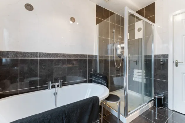 Photo of The Three Jays, Sonnagh, Charlestown, Co. Mayo, F12C970