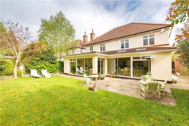 Photo of 1 Hampton Park, St Helen's Wood, Booterstown, Co Dublin, A94 FP30