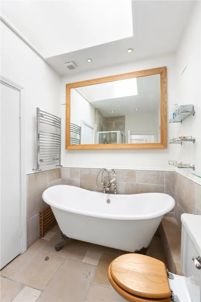 Photo of 41b Carysfort Avenue, Blackrock, Co. Dublin, A94 EY63