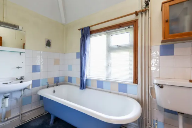 Photo of 1 St Brendan's Road, Wexford Town, Wexford, Y35 E0F2