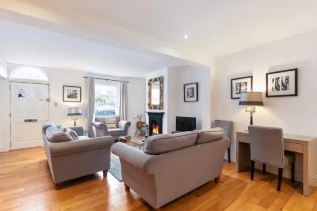 Photo of 18 Albert Place East,, Grand Canal Street, Dublin 2, D02 AH61