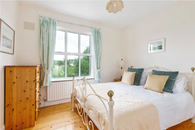 Photo of 42 Avoca Avenue, Blackrock, Co. Dublin, A94 VX20