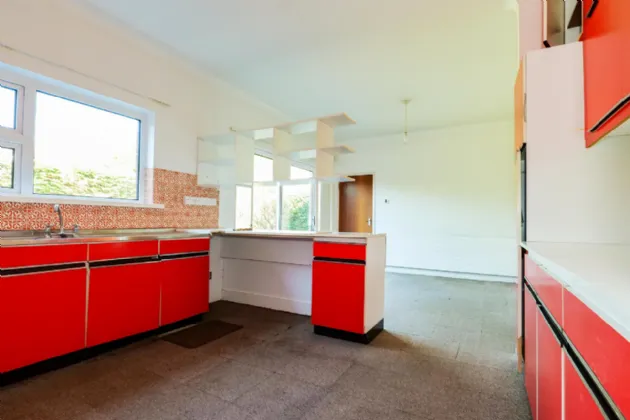 Photo of Thalassa, 3 Kingston Road, Kingston, Galway, H91 AVY9