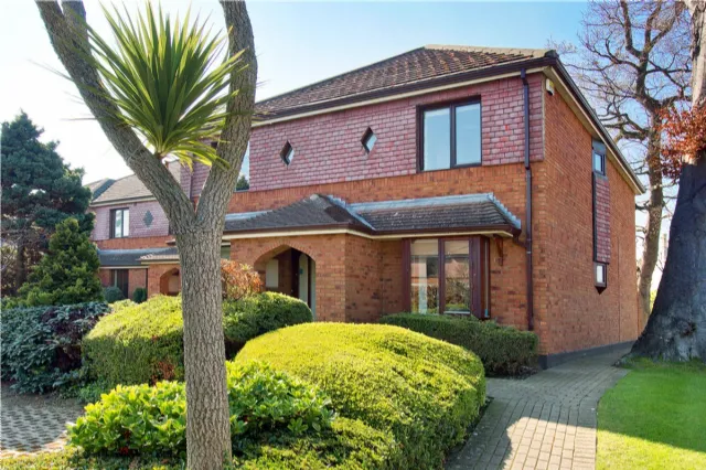 Photo of 1 Cedar Square, Grove Avenue, Blackrock, Co. Dublin