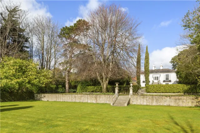 Photo of Innismaan, Queen's Park, Monkstown, Co. Dublin, A94 H4X0