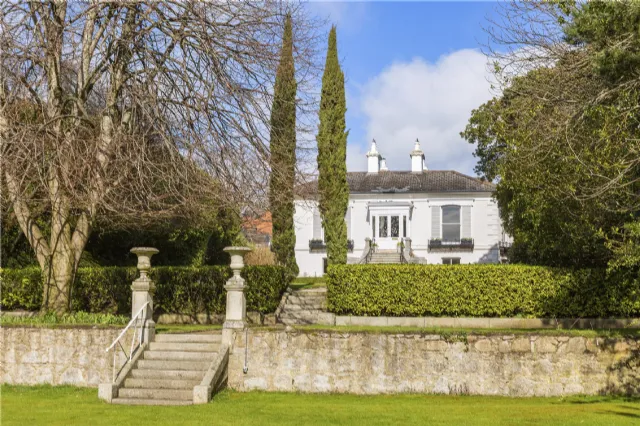 Photo of Innismaan, Queen's Park, Monkstown, Co. Dublin, A94 H4X0