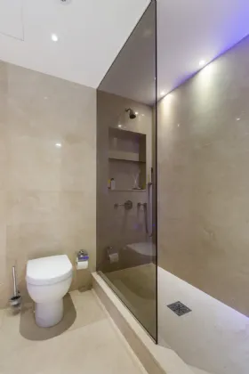 Photo of Apt 4, Simmonscourt Castle, Simmonscourt Road, Ballsbridge, Dublin 4, D04 H2W8