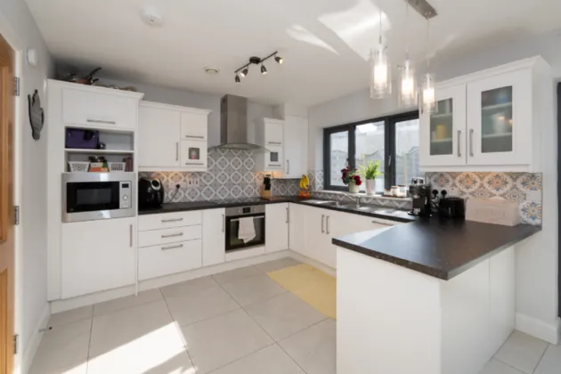 Photo of 15 The Ferns, Classes Lake, Ovens, P31PF76