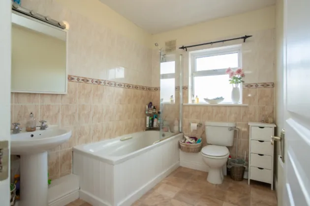 Photo of 123 The Walk, Petitswood Manor, Mullingar, Co. Westmeath, N91 V2H6