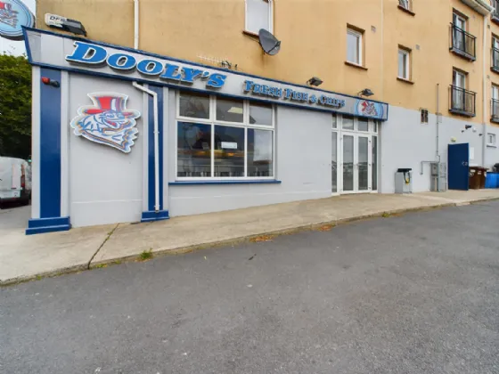 Photo of Doolys Fish And Chips, Park Road, Waterford, X91 W772