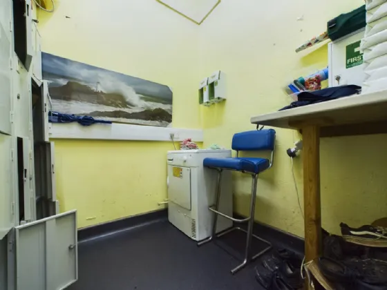 Photo of Doolys Fish And Chips, Park Road, Waterford, X91 W772