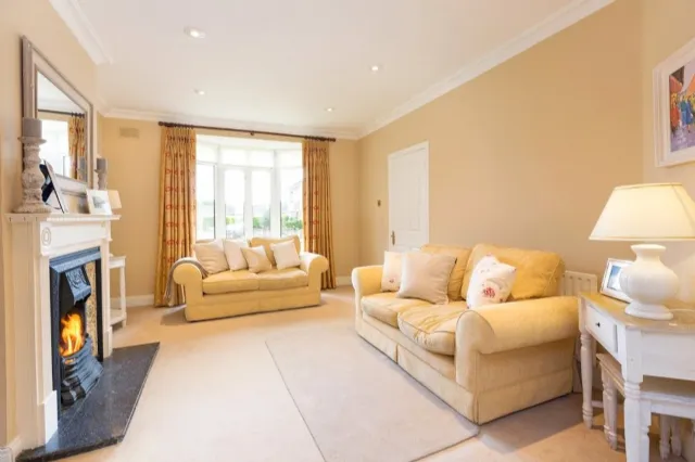 Photo of 74 Carysfort Park, Blackrock, Co. Dublin, A94 RK11