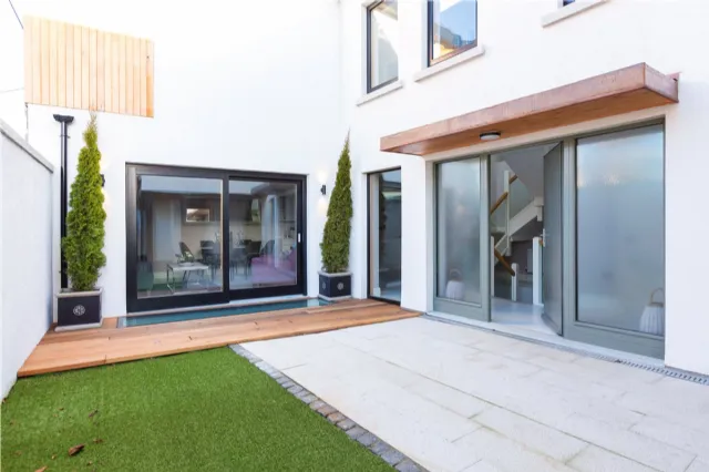 Photo of 4 Green Road, Blackrock, Co. Dublin