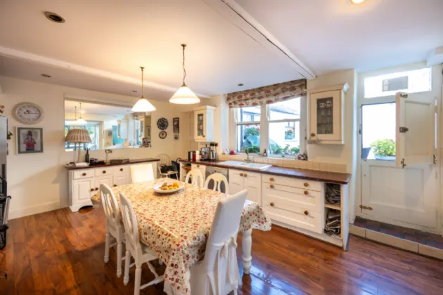 Photo of Weir View, 22 Sundays Well Road, Sundays Well, Cork, T23 X0K5