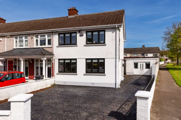 Photo of 43 Rathvale Park, Ayrfield, Dublin 13, D13 R9V2