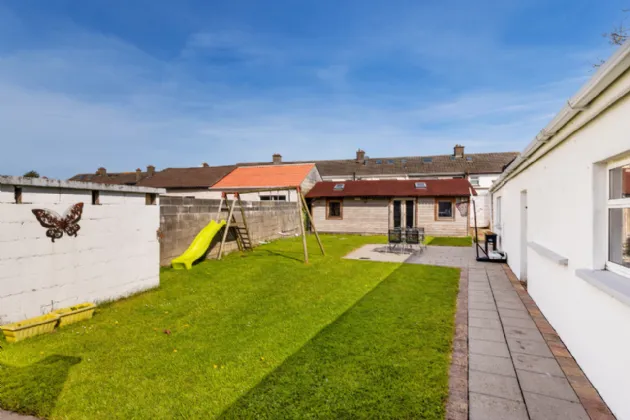 Photo of 43 Rathvale Park, Ayrfield, Dublin 13, D13 R9V2