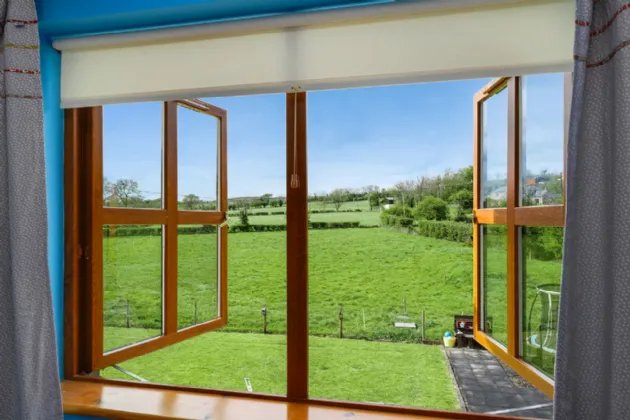 Photo of Drummoney, Virginia, Co.Cavan, A82 PX27