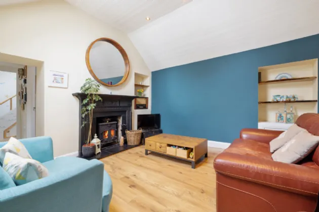 Photo of Hillview Cottage, Lower Road, Shankill, Dublin 18, D18 X9Y0