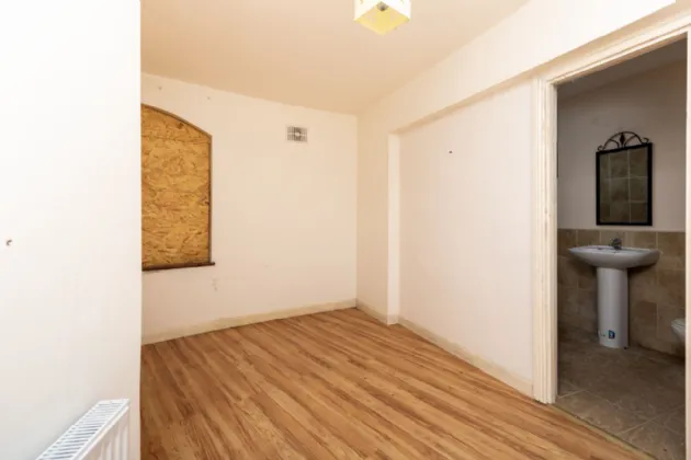 Photo of The Round Tower, Duncannon, Co. Wexford, Y34N765