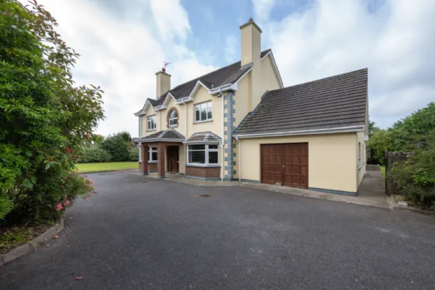 Photo of 1 The Grove, Lissagroom, Crossbarry, Co Cork, T12VF6F