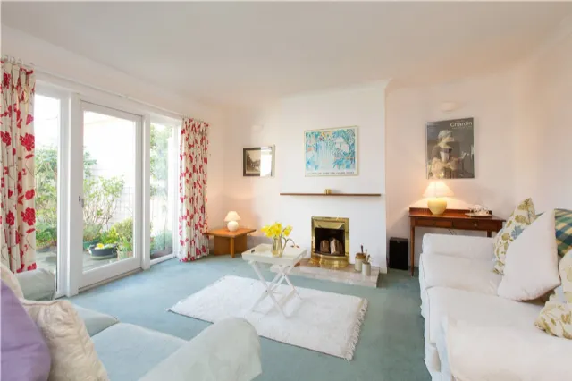 Photo of 6 Rosemount Court, Booterstown, Co Dublin