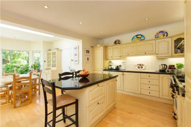 Photo of 8 Lindenvale, Proby Square, Blackrock, Co. Dublin