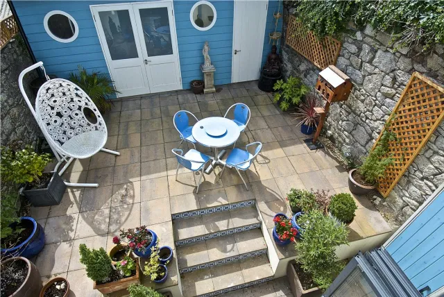 Photo of 2 Pembroke Cottages, Booterstown, Co. Dublin